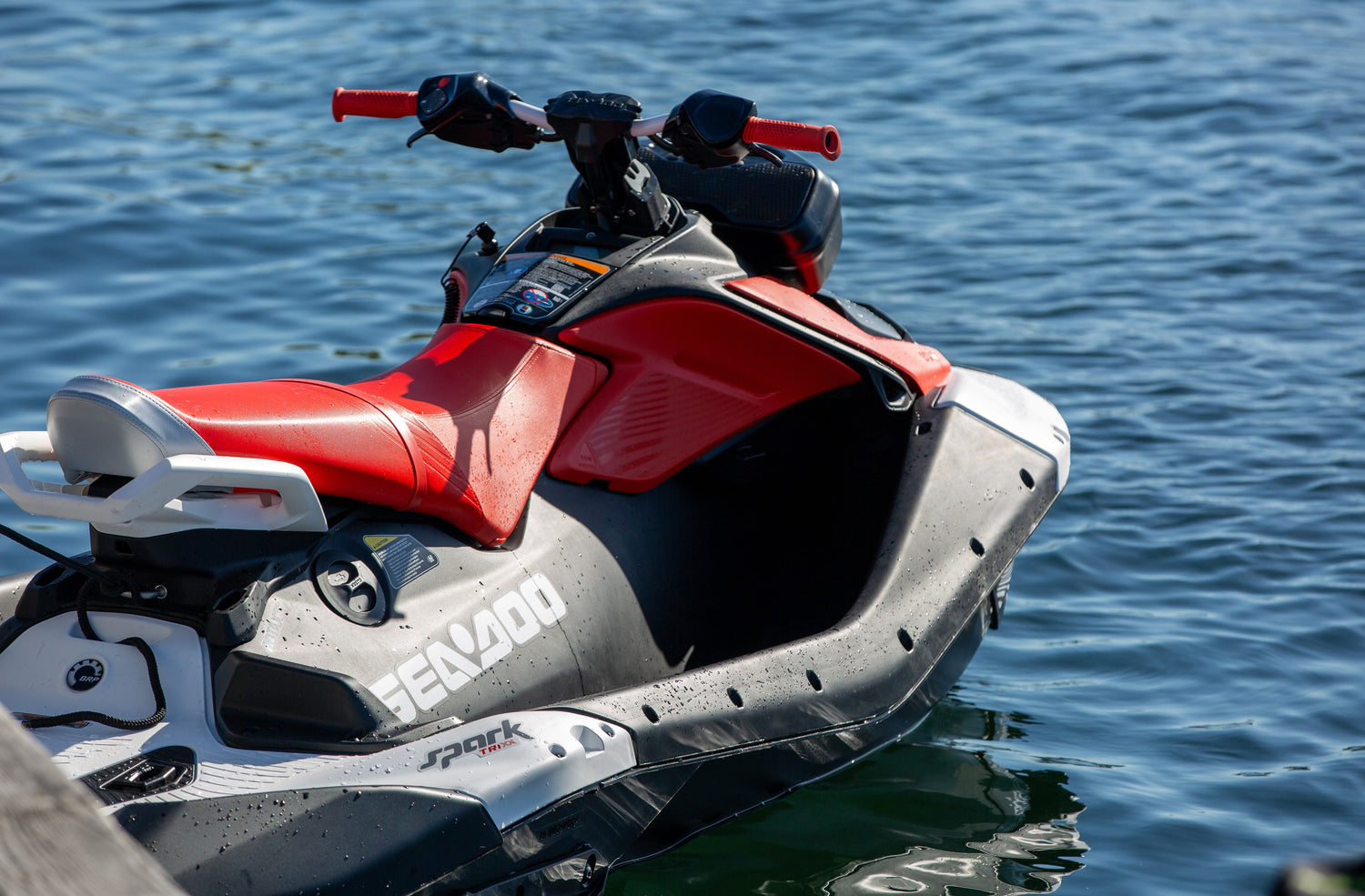 How to Choose the Right Jet Ski for Your Adventure