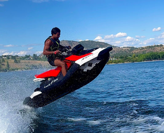 Top Reasons to Rent a Boat or Jet Ski in Kelowna This Summer